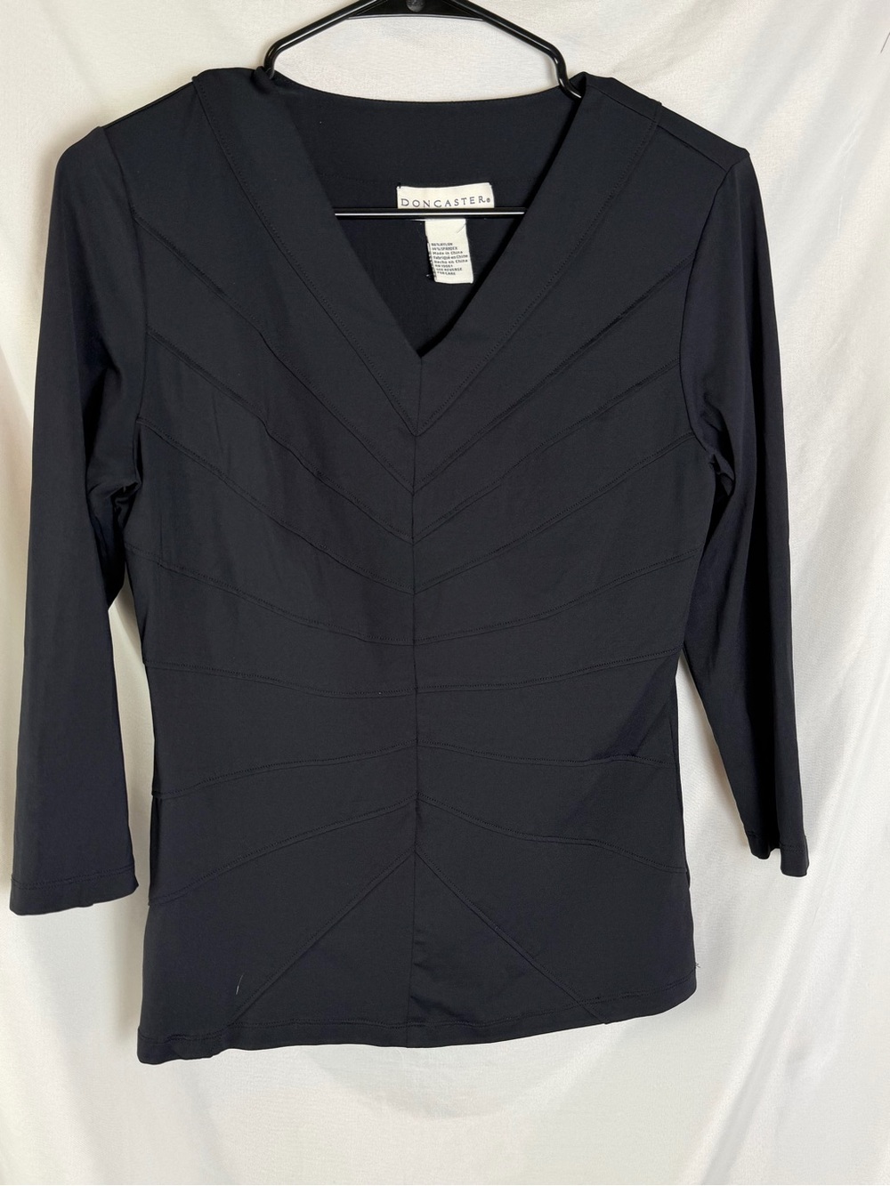 Doncaster Black Stretch V-Neck 3/4 Sleeve Top Small